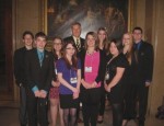 GroupeBeauce Nos jeunes en visite à Ottawa. De gauche à droite : Dylan Lemieux, Samuel Lacasse-Vachon, M-Claude Dulac, Cynthia Poulin, l’Honorable Maxime Bernier, Any-Claude Boutin, Stéphanie Veilleux, Johanie Lescomb, Valérie Veilleux et Marc Bisson.
