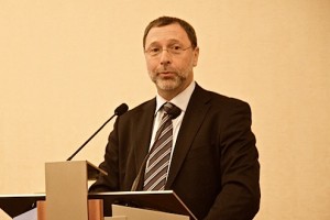 Yves-Thomas Dorval