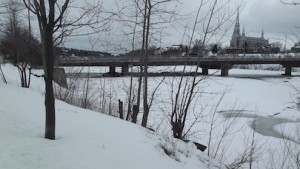 2013-03-05 Couvert de glace rivière Chaudière 001