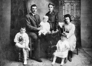Famille Edouard Lacroix - Henri - Edouard - André - Anne Pou