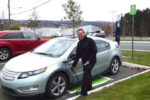 Borne électrique  2013